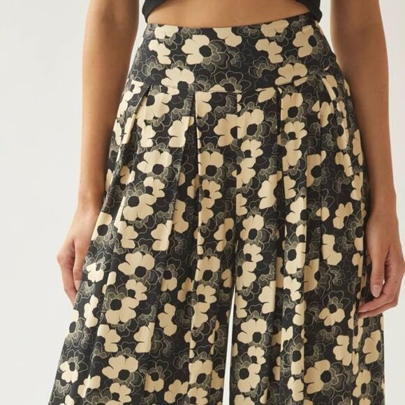 Corey Lynn Calter Floral Pleated Wide Leg Pants, sold at Anthropologie - Picture 3 of 13
